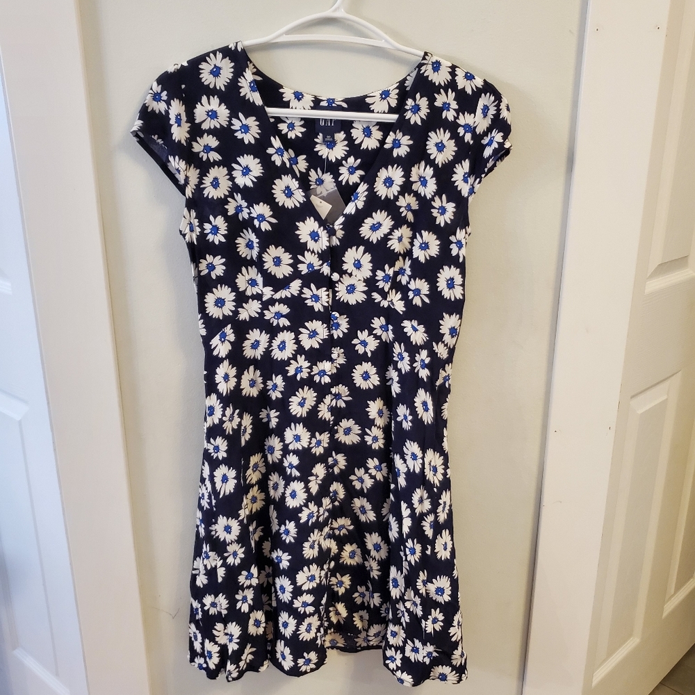 Gap flower dress